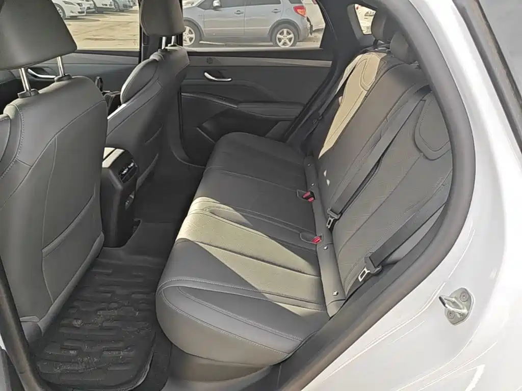 BYD Qin PLUS — миниатюра 17