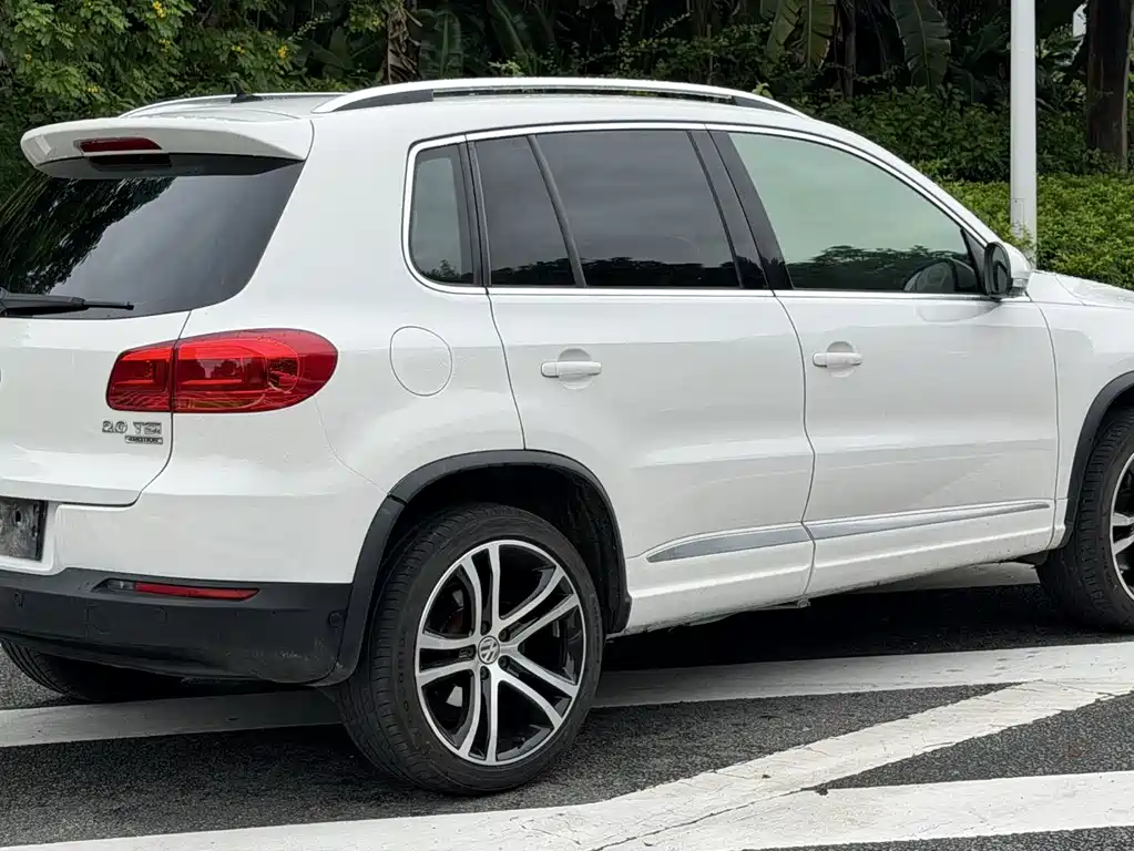 Volkswagen Tiguan — миниатюра 7