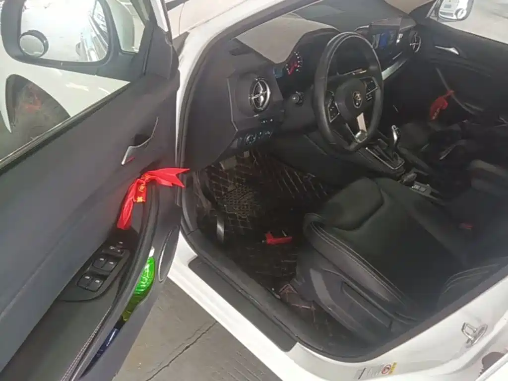 BYD Song — миниатюра 16