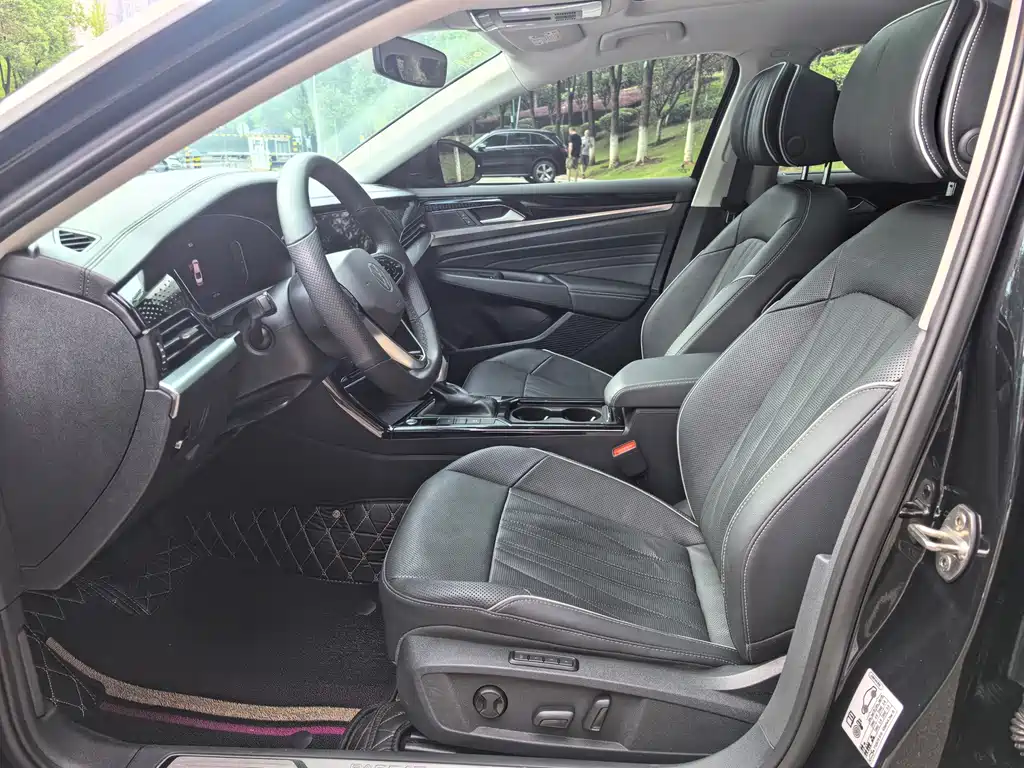 Volkswagen Passat — миниатюра 10