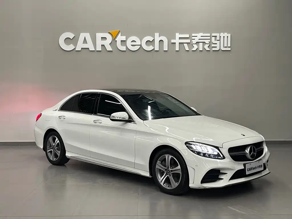 Mercedes-Benz C-Class — миниатюра 3