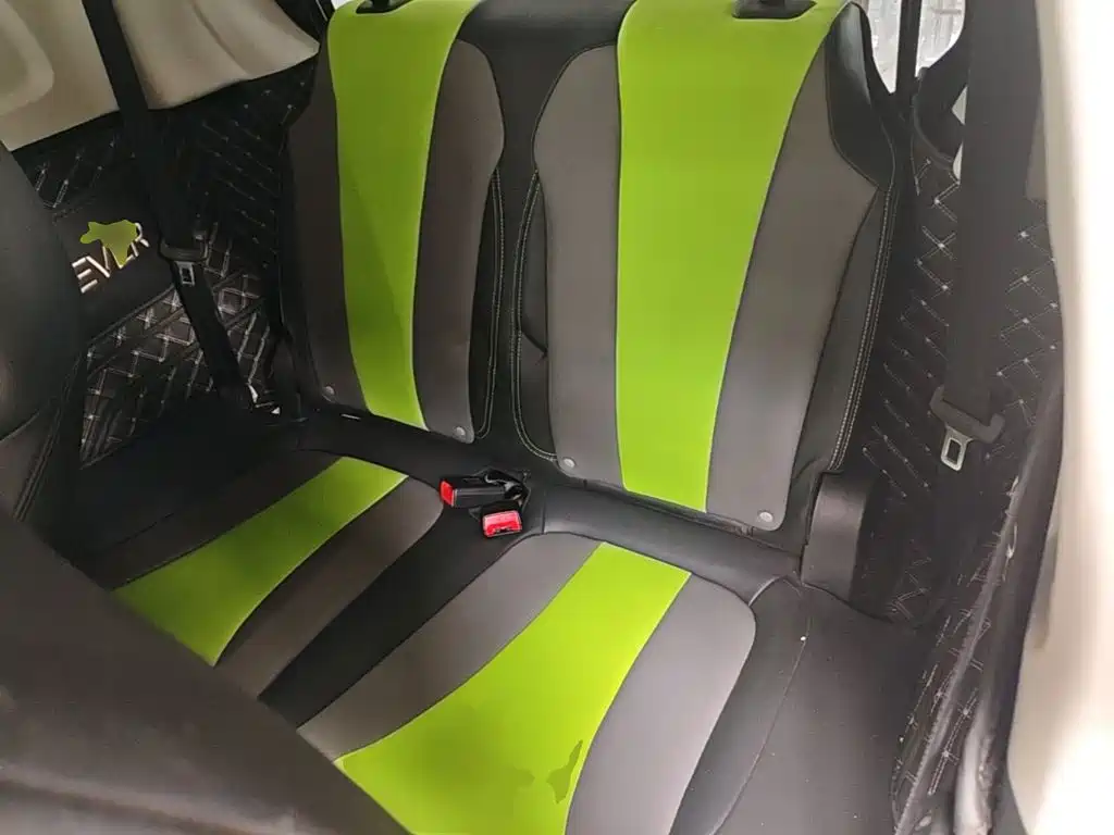 Roewe Clever — миниатюра 17