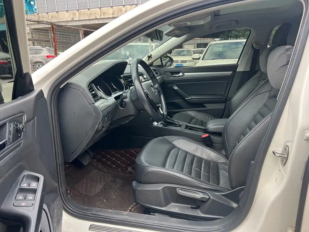Volkswagen Lamando — миниатюра 4