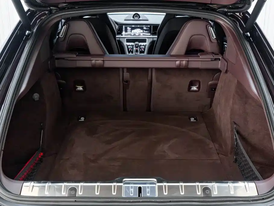 Porsche Panamera — миниатюра 12