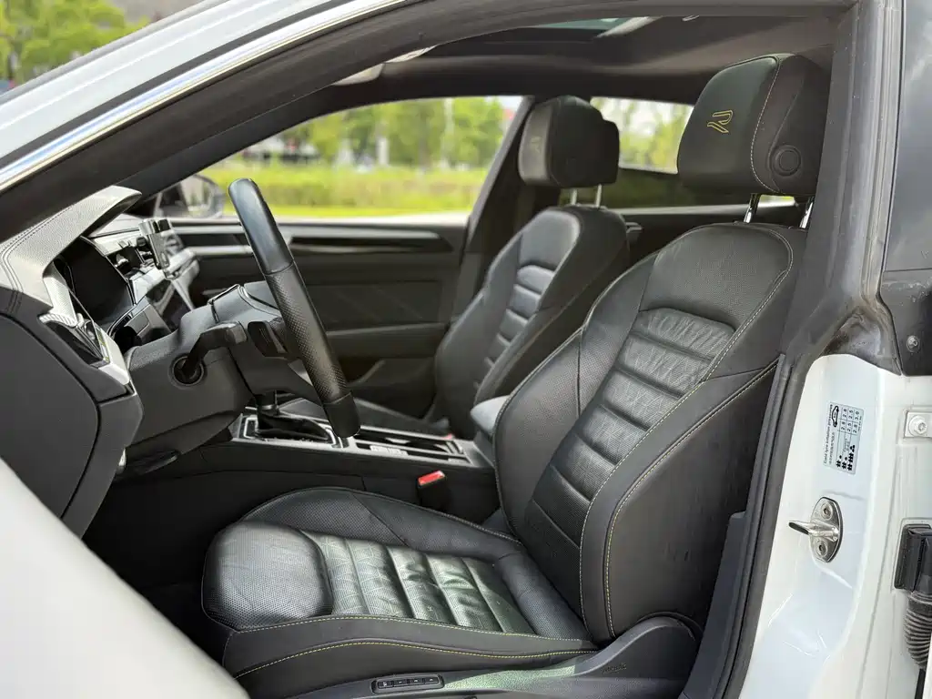 Volkswagen CC — миниатюра 10