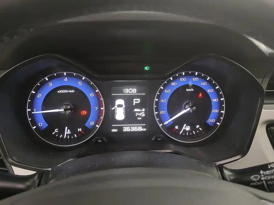 Geely Vision X3 — миниатюра 14