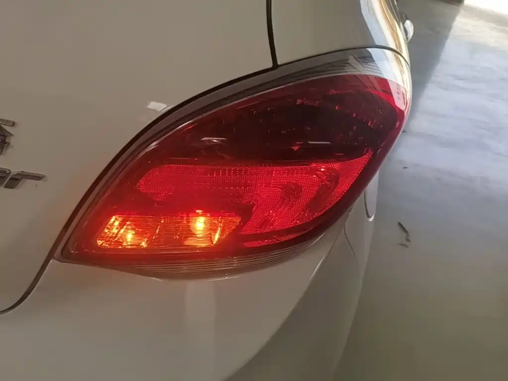 Changan Benben E-Star — миниатюра 8