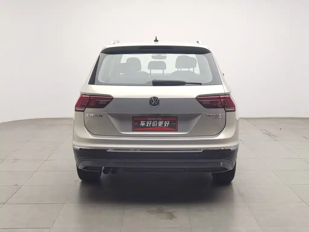 Volkswagen Tiguan L — миниатюра 4