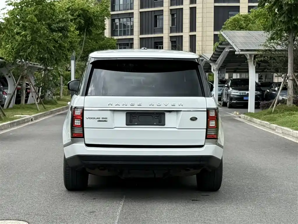 Land Rover Range Rover 2016 3.0 SC V6 Vogue SE Long Wheelbase