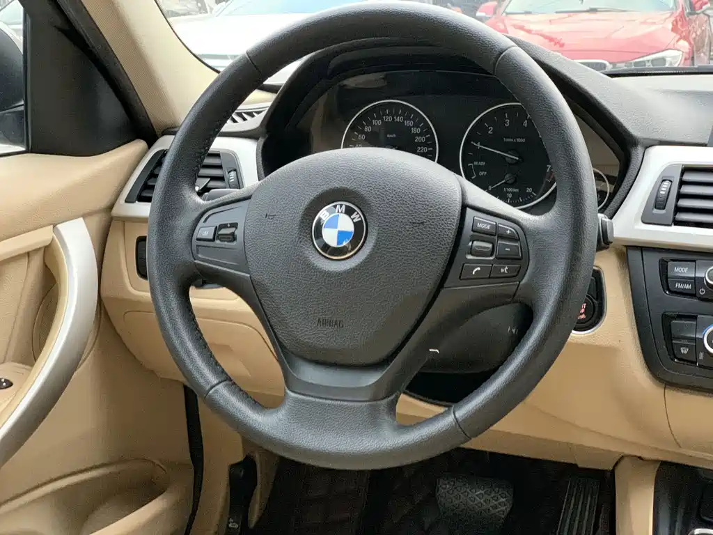 BMW 3 Series — миниатюра 17