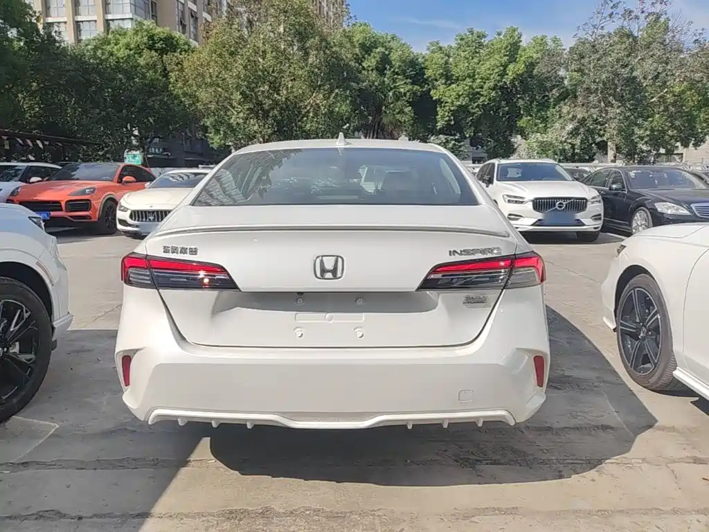 Honda Inspire — миниатюра 6