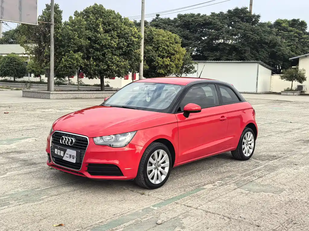 Купить Audi A1