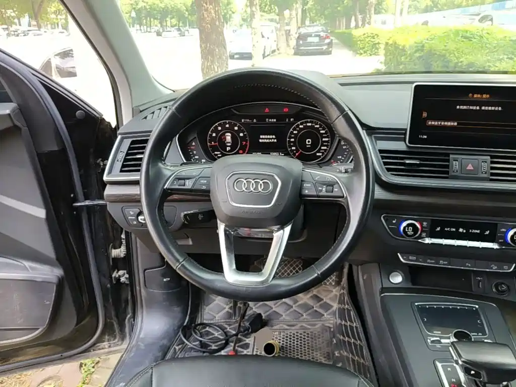 Audi Q5L — миниатюра 11