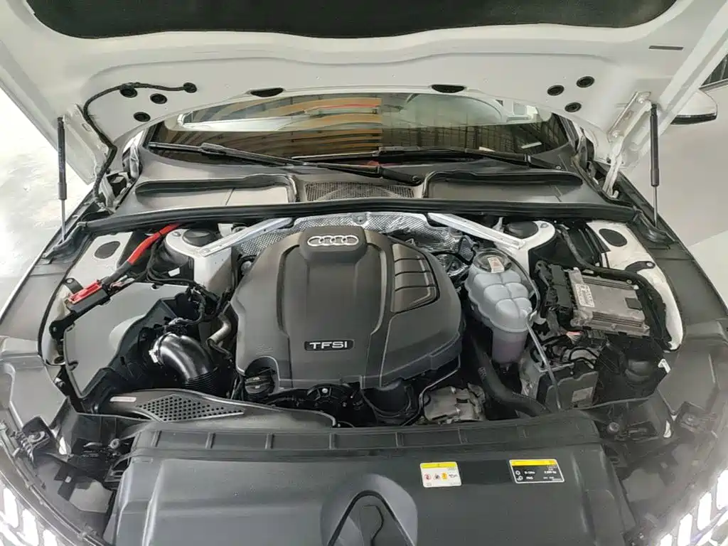 Audi A4L — миниатюра 20