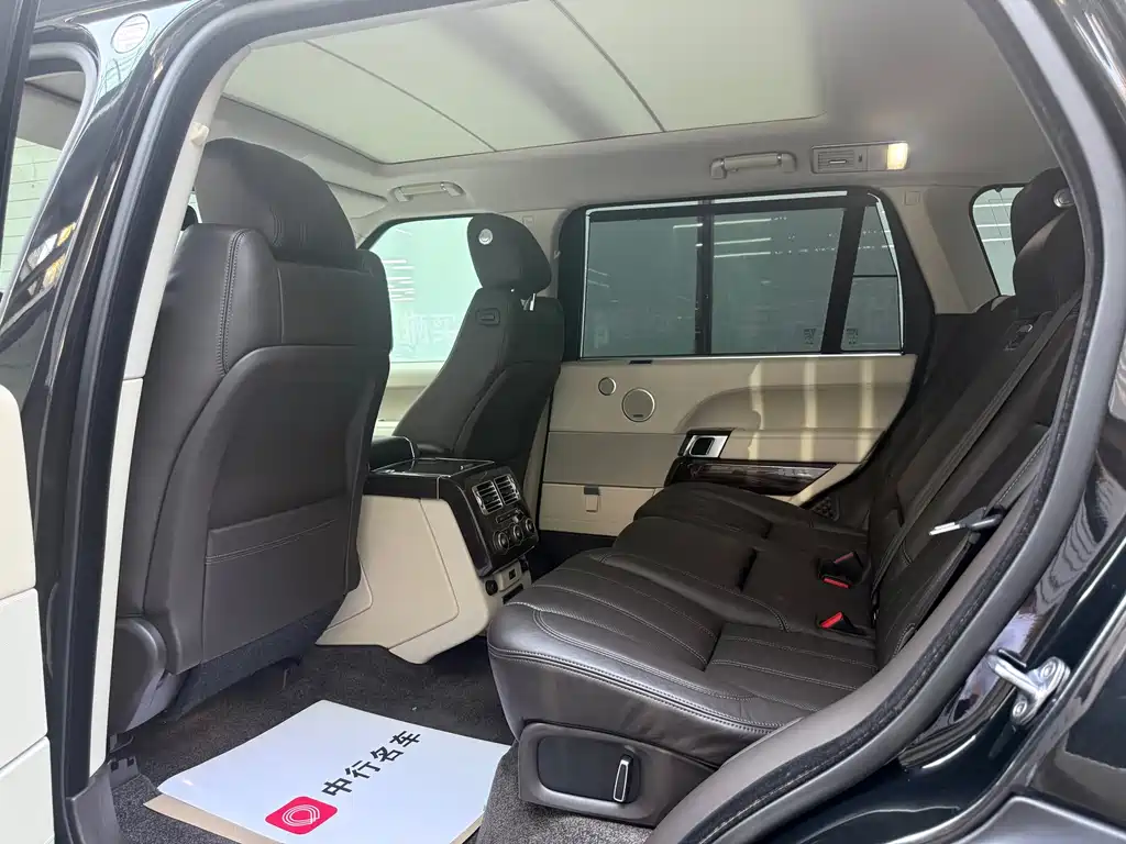 Land Rover Range Rover — миниатюра 9