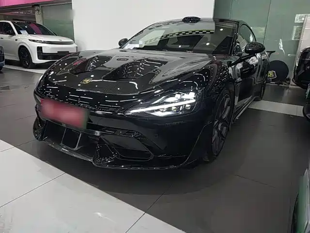 2025 xiaomi SU7