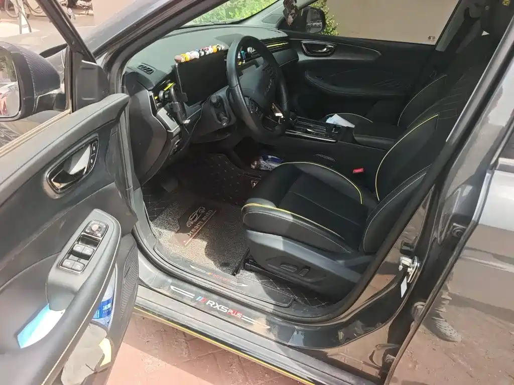 Roewe RX5 — миниатюра 12