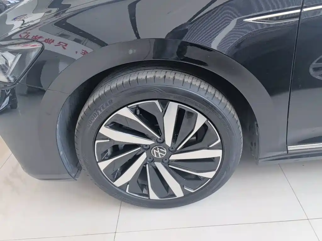 Volkswagen Passat — миниатюра 23