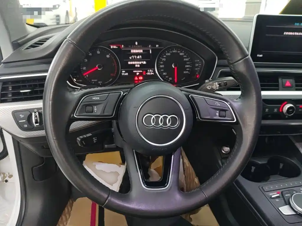 Audi A4L — миниатюра 11