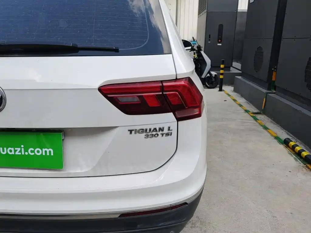 Volkswagen Tiguan L — миниатюра 8