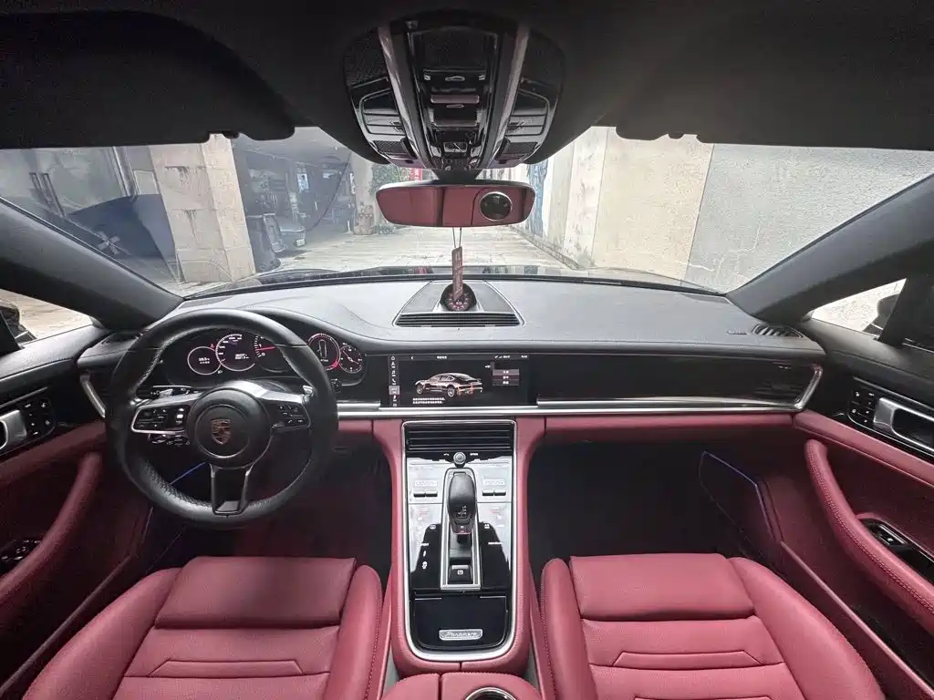 Porsche Panamera — миниатюра 12