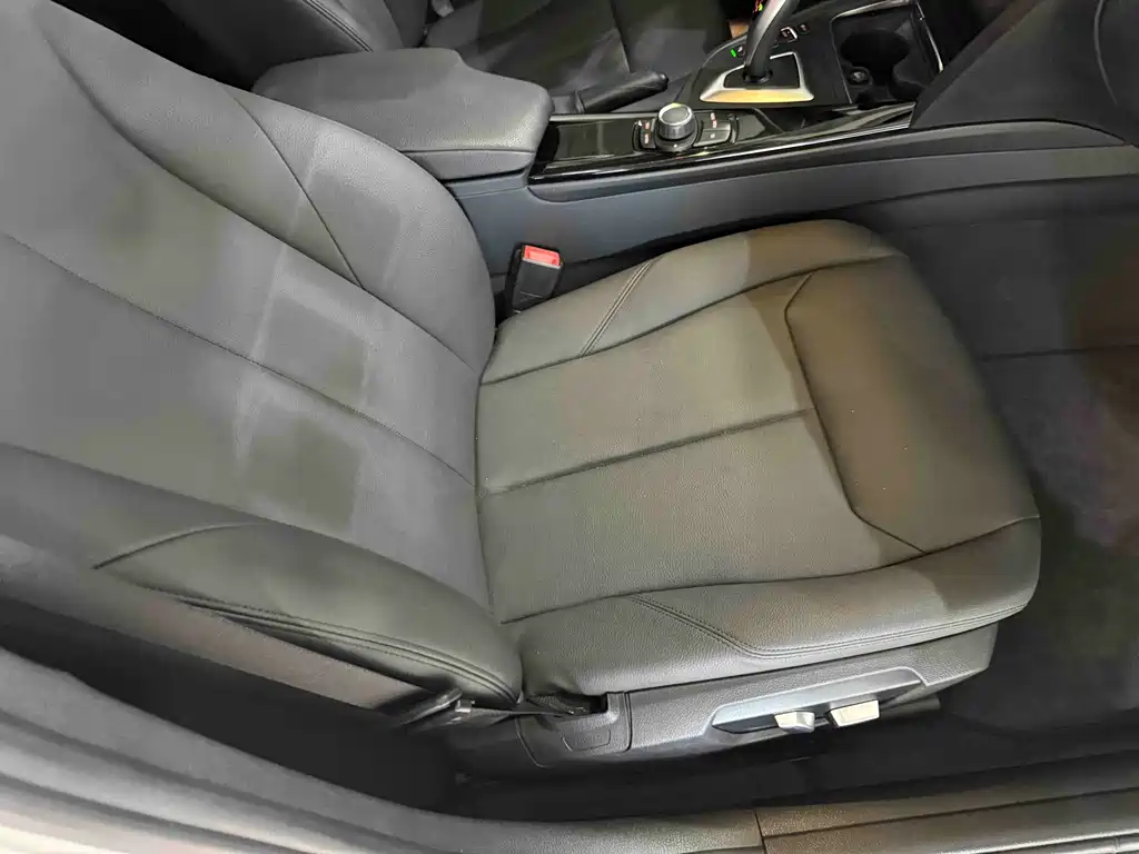BMW 3 Series — миниатюра 24
