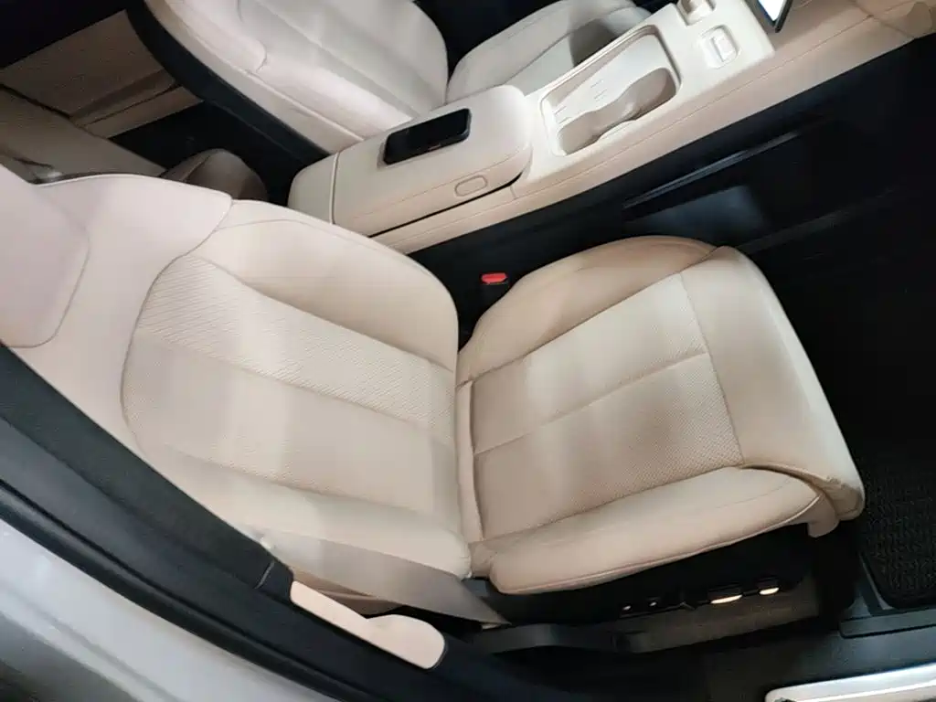 NIO EC7 — миниатюра 25