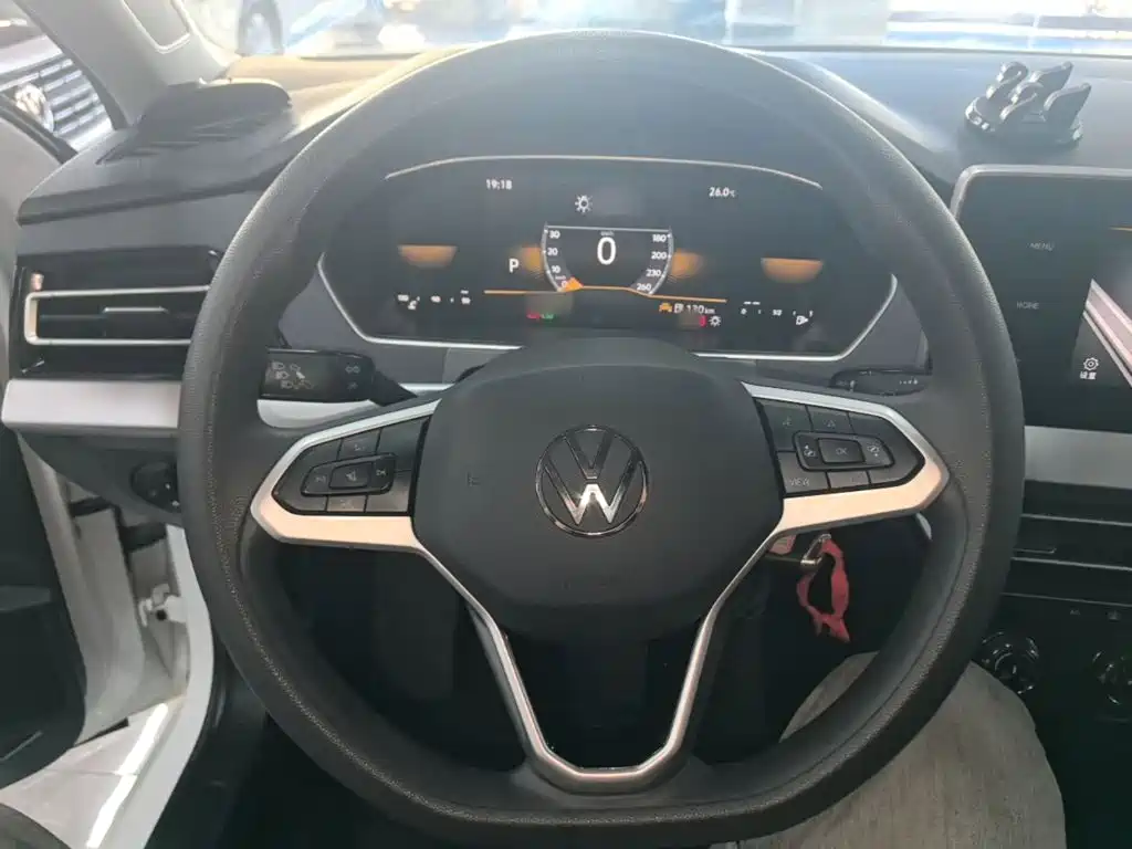 Volkswagen Lavida — миниатюра 11