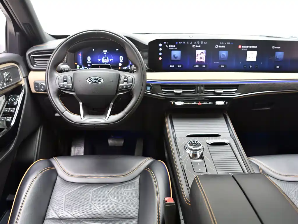 Ford Explorer — миниатюра 12