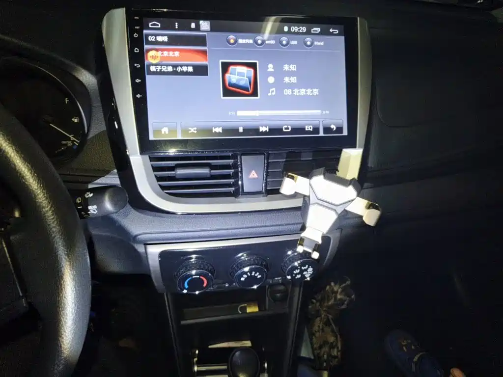 Toyota Vios FS — миниатюра 10