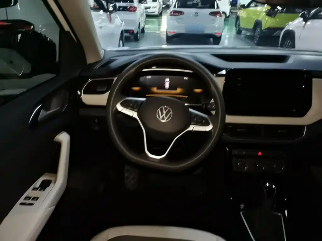 Volkswagen Tharu — миниатюра 11