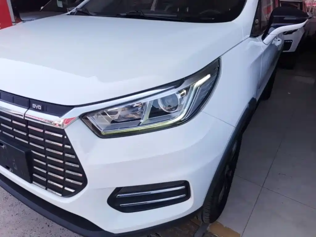 BYD Yuan EV — миниатюра 24