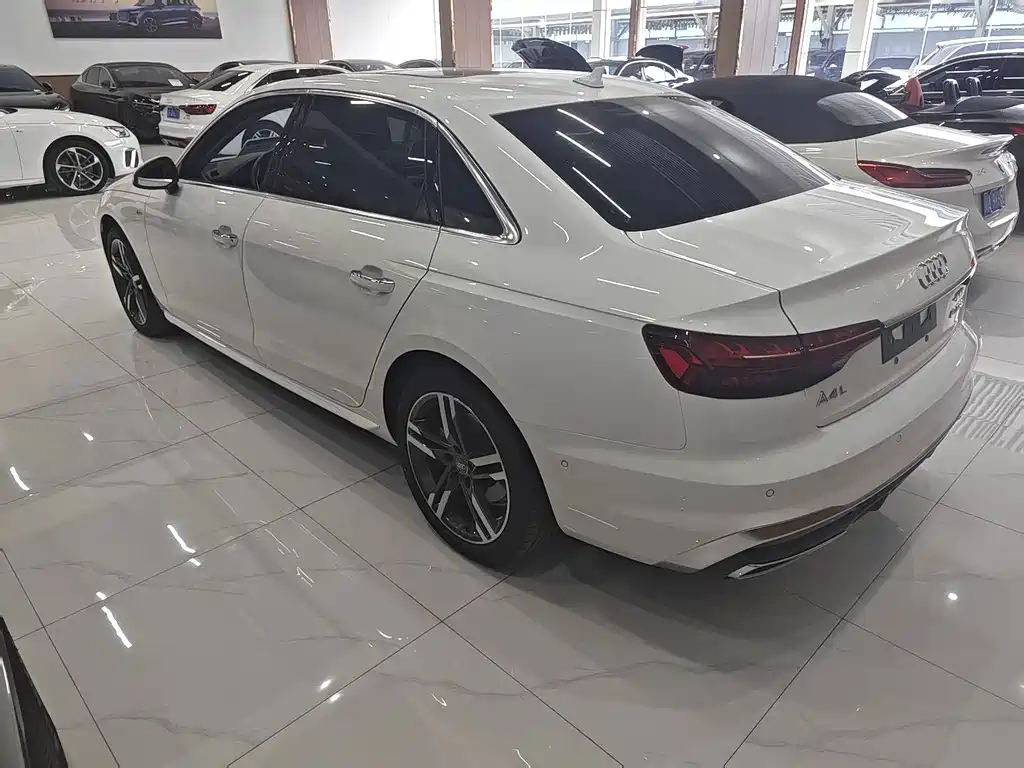 Audi A4L — миниатюра 17