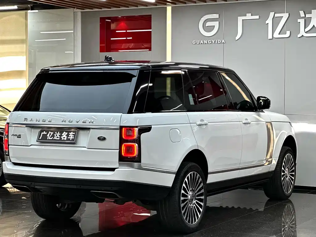 Land Rover Range Rover — миниатюра 17