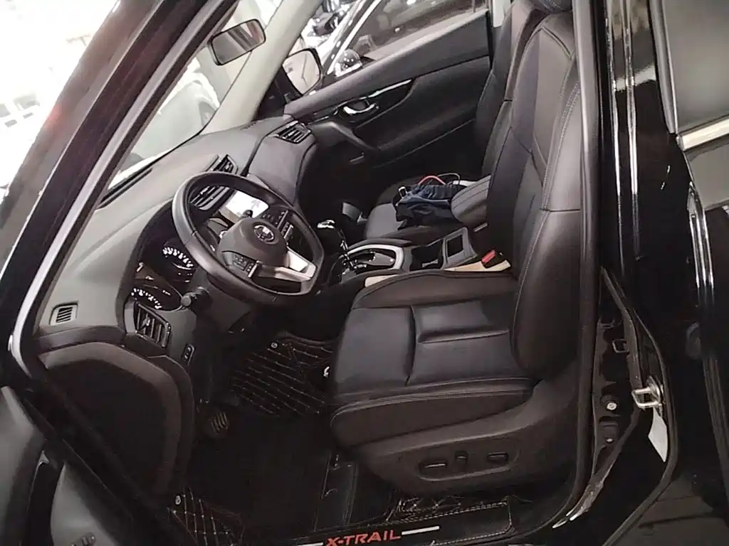Nissan X-Trail — миниатюра 16