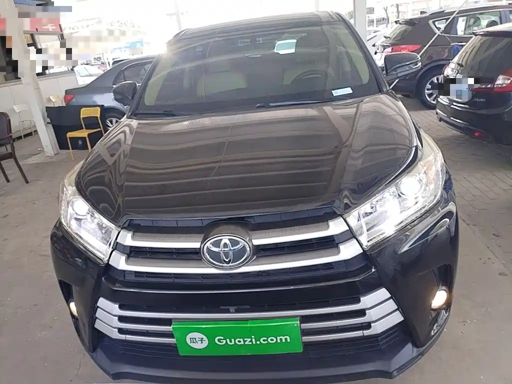 Toyota Highlander — миниатюра 3