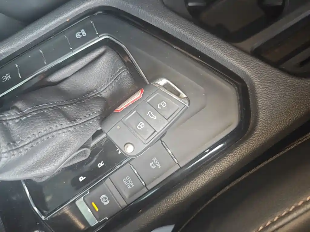 Volkswagen Tharu — миниатюра 9
