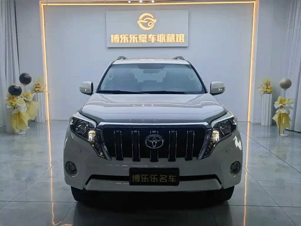 Toyota Prado 2016