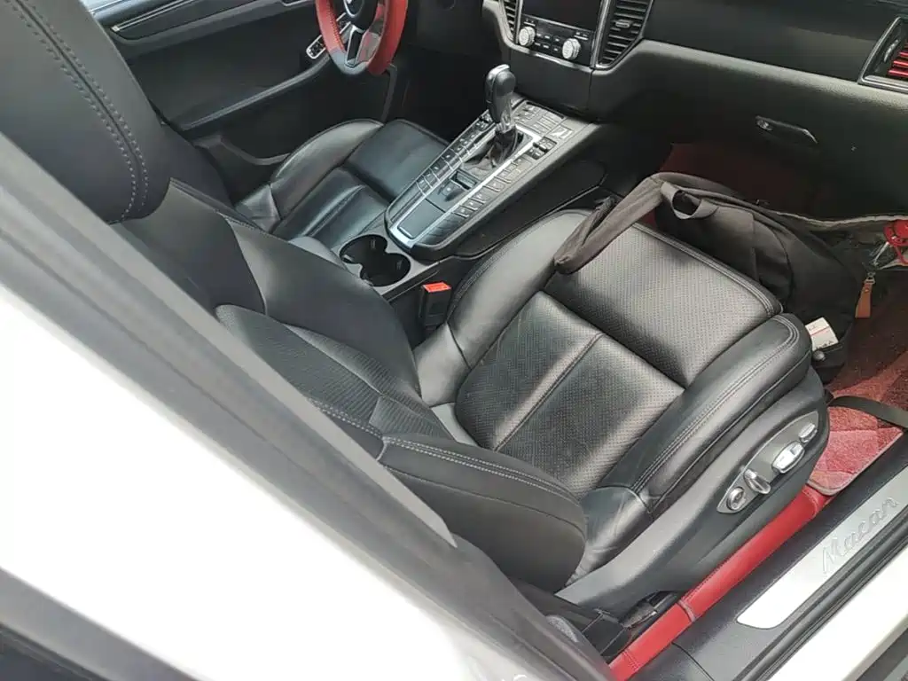 Porsche Macan — миниатюра 25