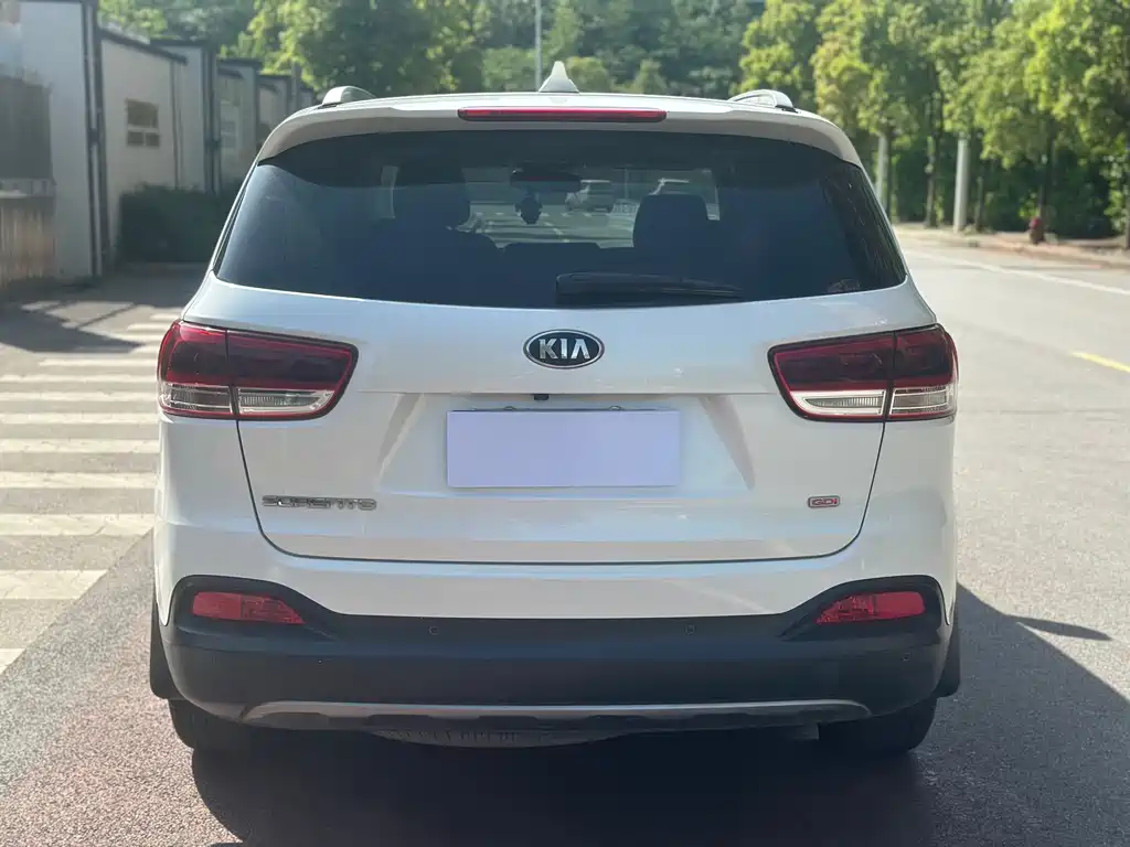 Kia Sorento — миниатюра 5