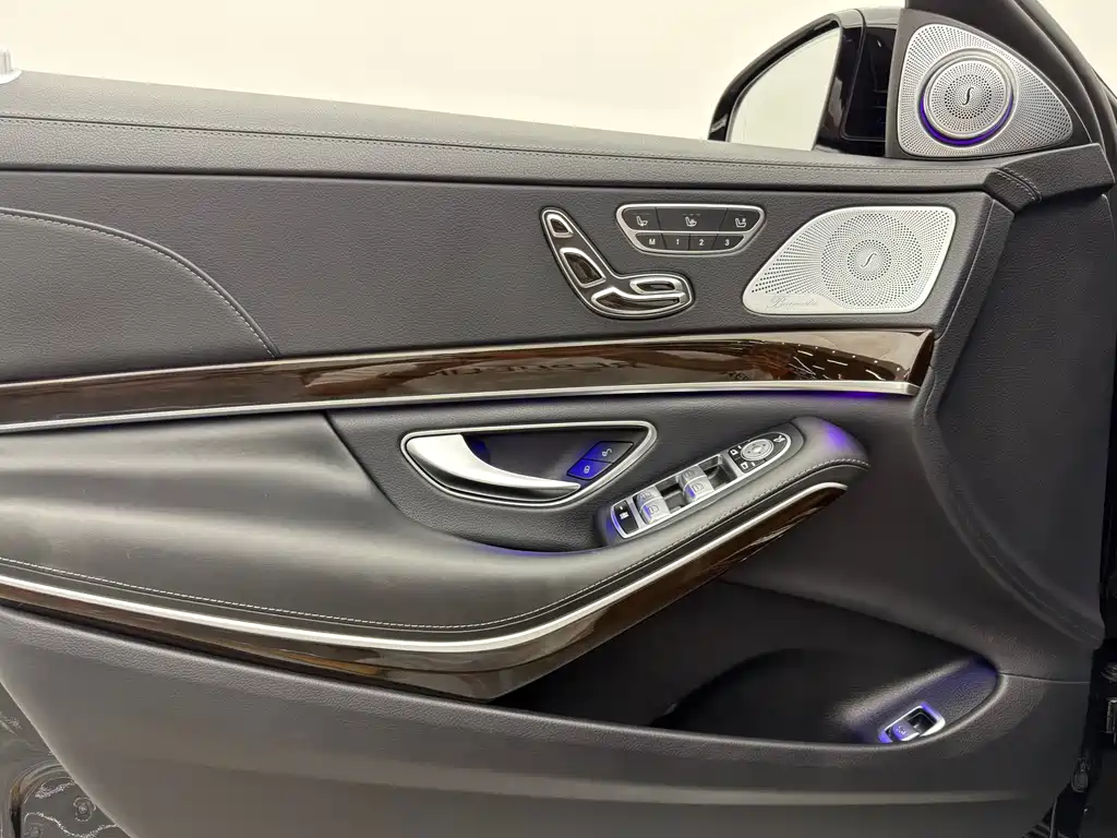 MERCEDES-BENZ MAYBACH S CLASS
