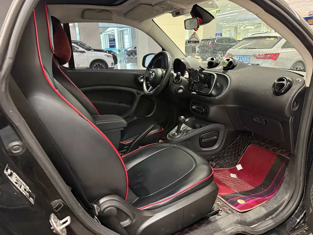 smart Smart Fortwo — миниатюра 5