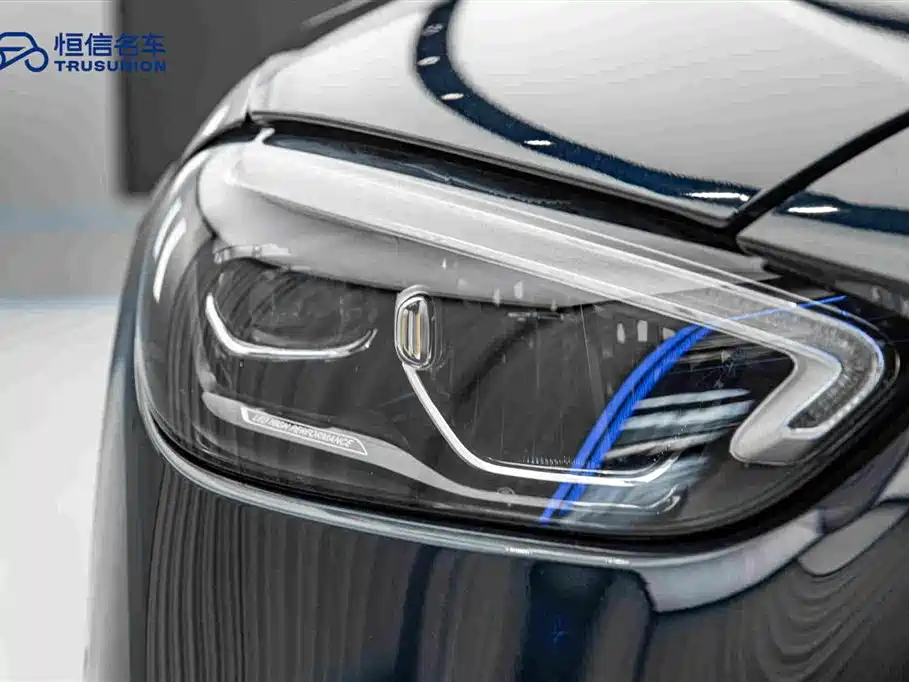 Mercedes-Benz C-Class — миниатюра 10