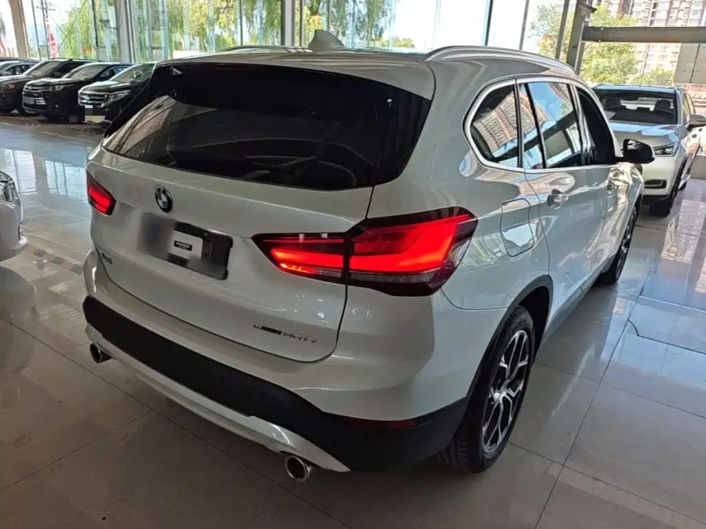 BMW X1 — миниатюра 7