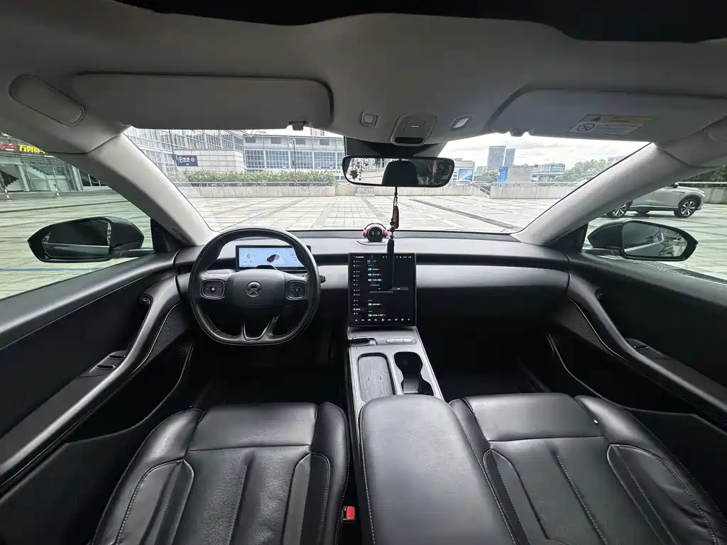 NIO ET5 — миниатюра 10
