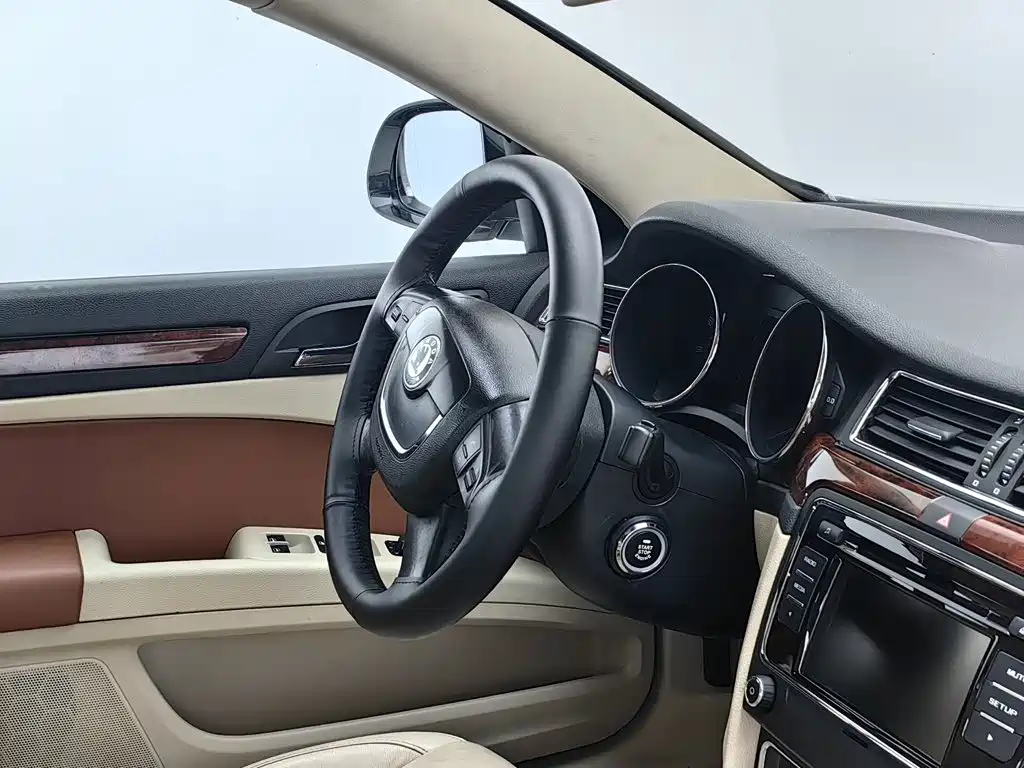 Skoda Superb — миниатюра 22