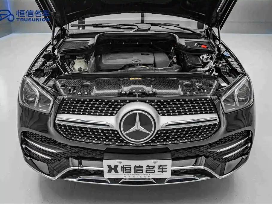 Mercedes-Benz GLE (Import) — миниатюра 21