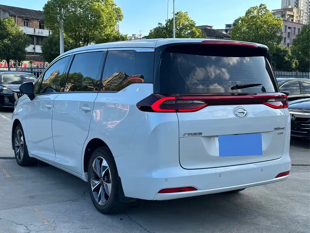 GAC Motor Trumpchi M6 — миниатюра 7