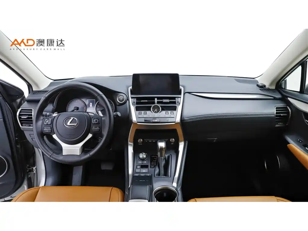 Lexus NX — миниатюра 5