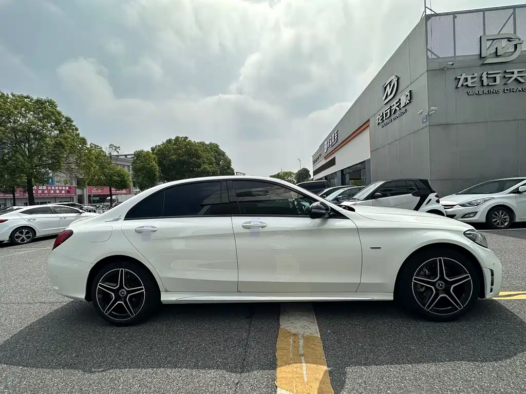 MERCEDES-BENZ  C CLASS